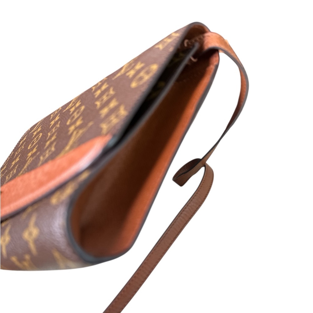 ❤️❤️sold❤️❤️Louis Vuitton Vintage Monogram Crossbody Bag with Tan Strap - Picture 3 of 8